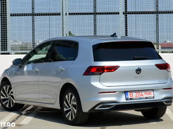 Volkswagen Golf VIII 1.4 eHybrid OPF DSG Style