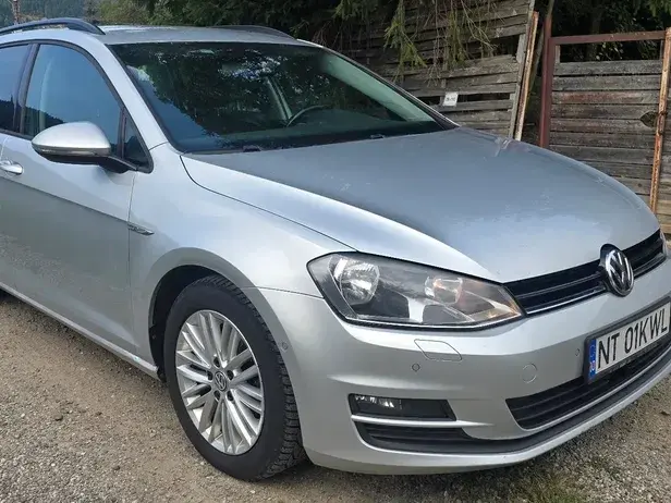 Volkswagen Golf VII 1.6 TDI DPF Trendline