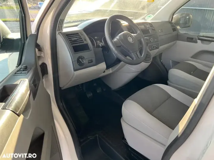 Volkswagen Transporter T5