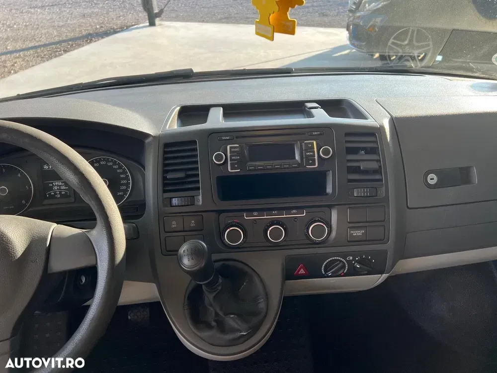 Volkswagen Transporter T5 — imagine 6