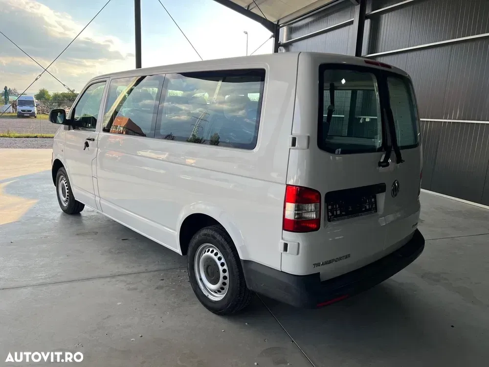 Volkswagen Transporter T5 — imagine 3