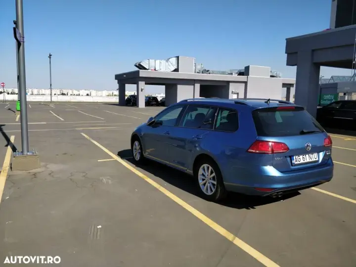 Volkswagen Golf VII 2.0 TDI BlueMotion Technology DSG Lounge
