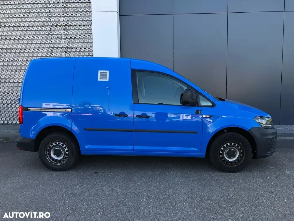 Volkswagen Caddy Maxi DSG — imagine 3