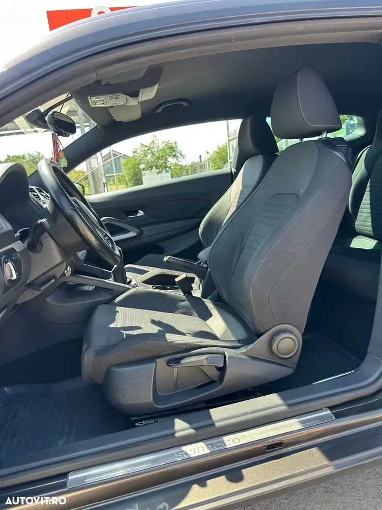 Volkswagen Scirocco 2.0 TDI — imagine 4