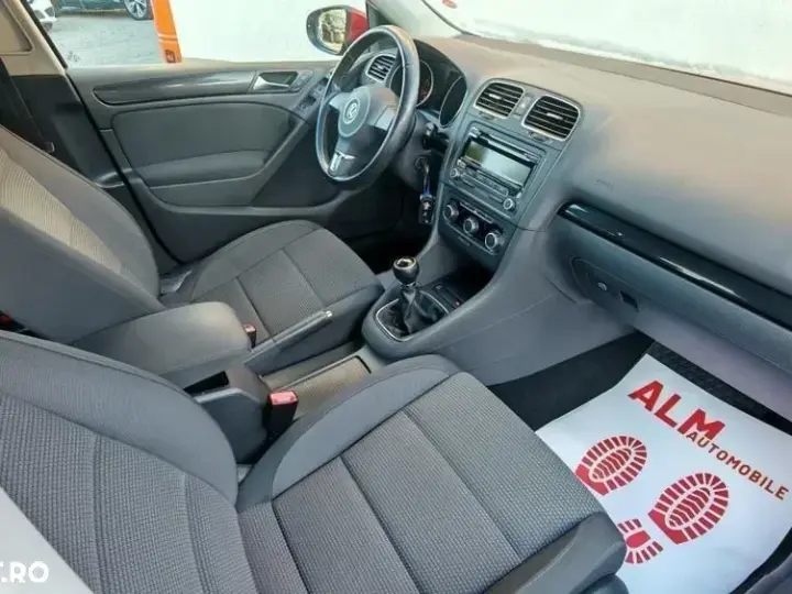 Volkswagen Golf VI