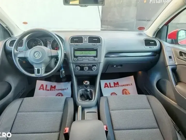Volkswagen Golf VI