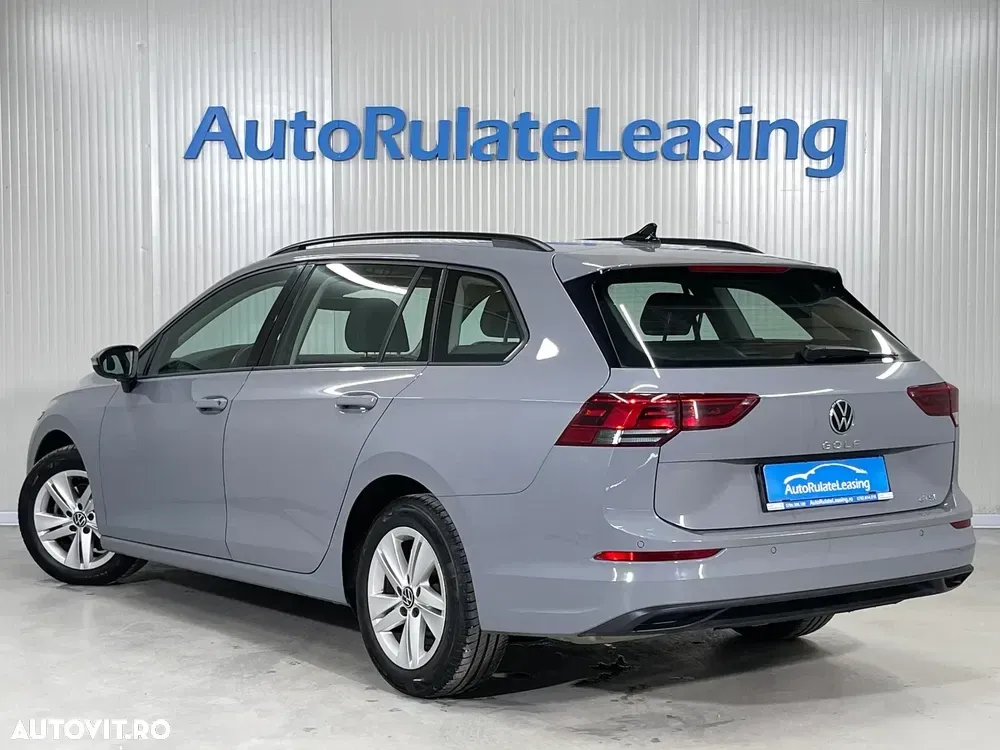 Volkswagen Golf VIII 1.5 eTSI ACT DSG MHEV Life — imagine 4