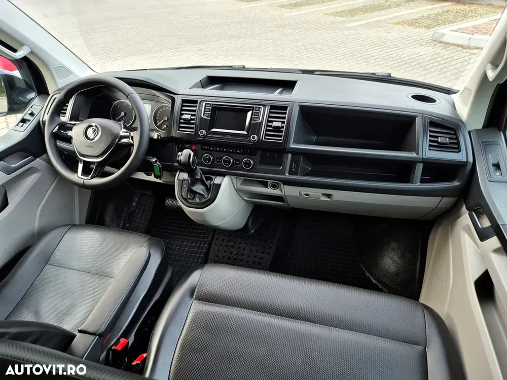 Volkswagen Caravelle — imagine 5