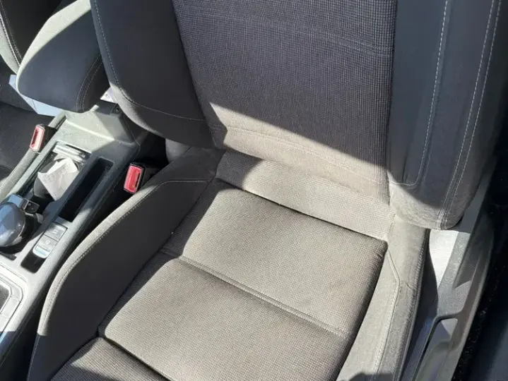 Volkswagen Passat B8 2.0 TDI DSG Comfortline