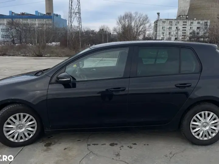 Volkswagen Golf VI