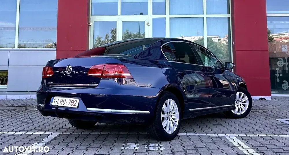 Volkswagen Passat — imagine 4