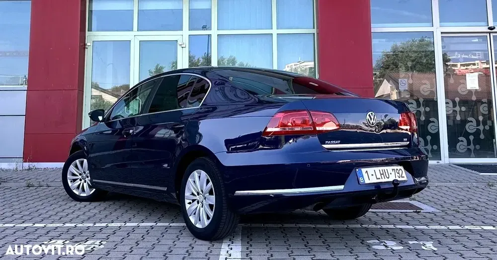 Volkswagen Passat — imagine 3