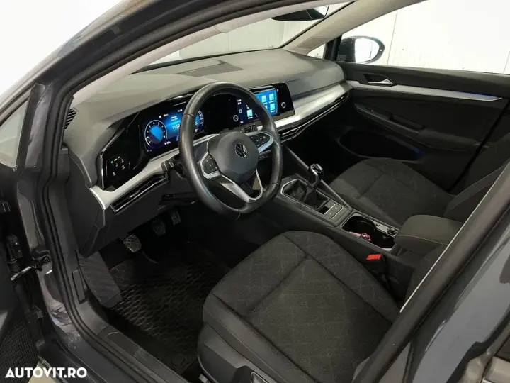 Volkswagen Golf VIII 1.0 TSI Life