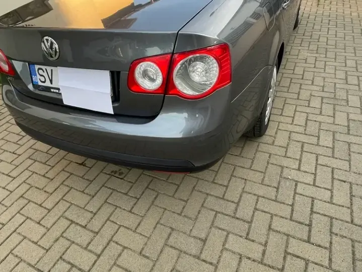 Volkswagen Jetta A5 1.6 Comfortline