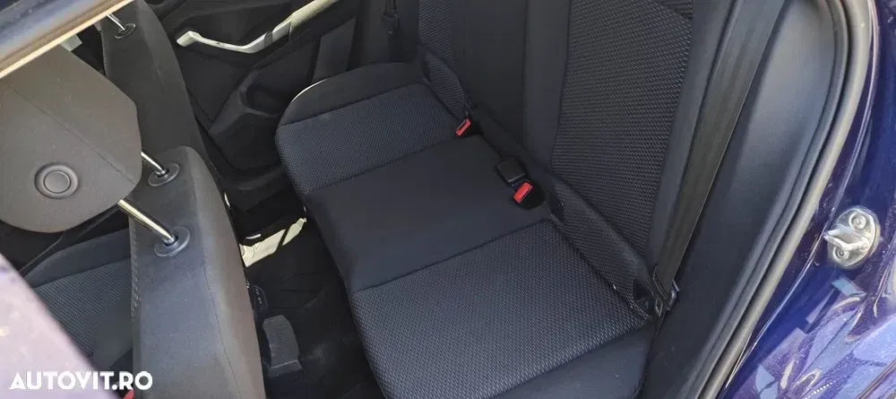 Volkswagen T-Roc 1.6 TDI Base — imagine 4