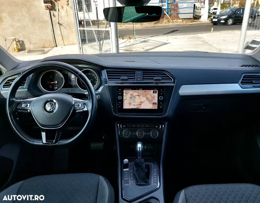 Volkswagen Tiguan 2.0 TDI SCR DSG Trendline — imagine 5