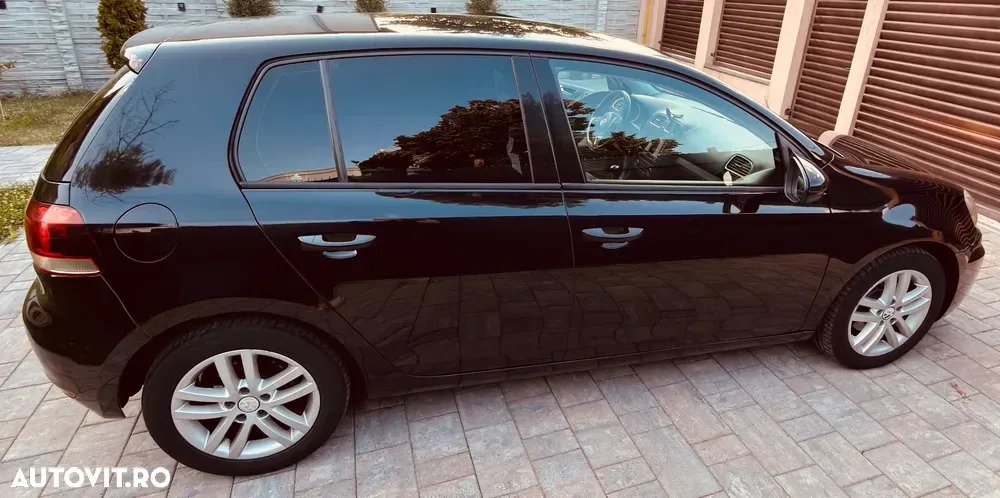 Volkswagen Golf VI 1.6 TDI DPF Comfortline — imagine 4