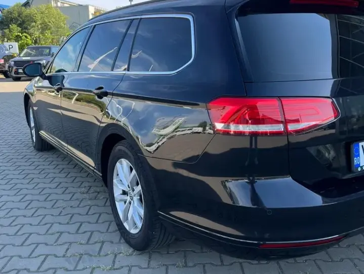 Volkswagen Passat B8 2.0 TDI DSG Comfortline