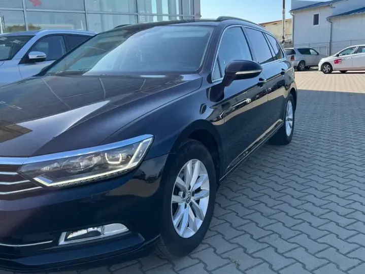 Volkswagen Passat B8 2.0 TDI DSG Comfortline
