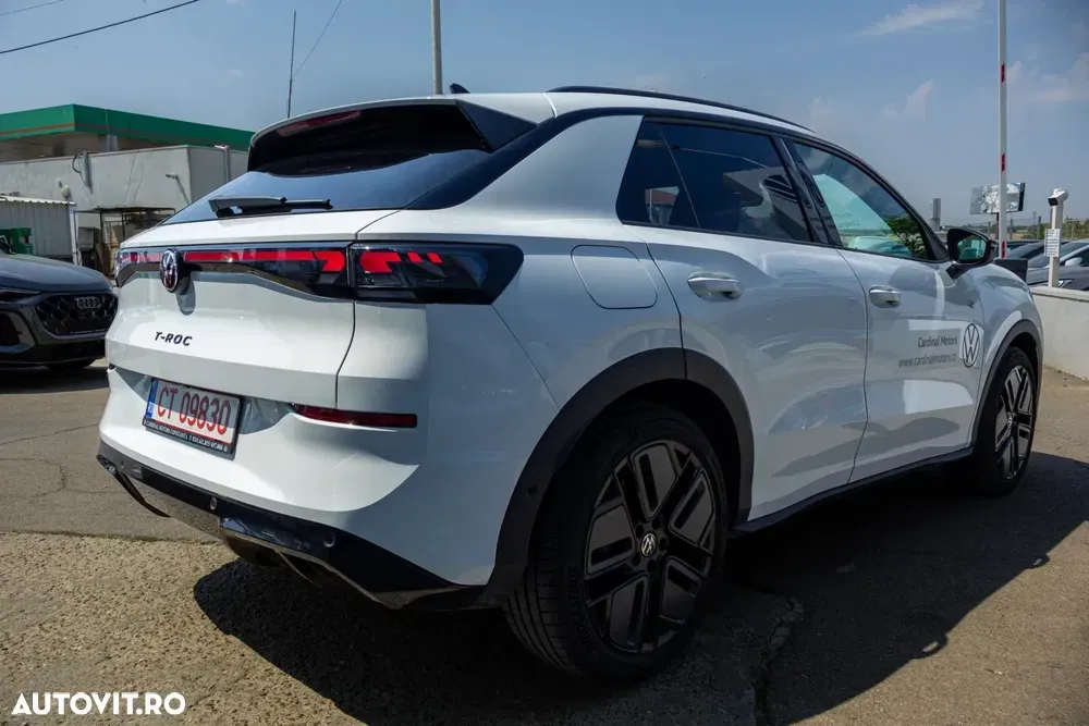 Volkswagen T-Roc 1.5 eTSI 150 CP DSG MHEV R-Line — imagine 5