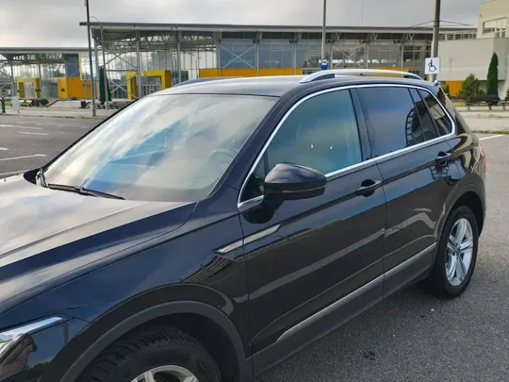 Volkswagen Tiguan II 2.0 TDI SCR 4MOTION DSG Elegance