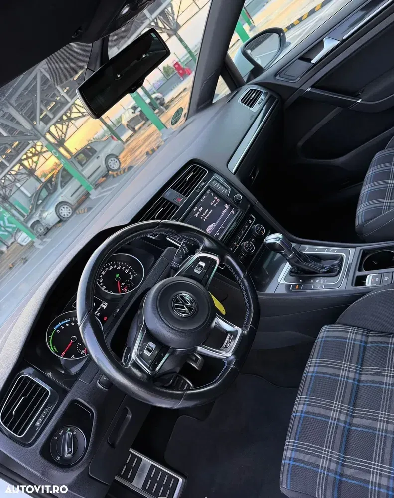 Volkswagen Golf VII 1.4 GTE Plug-In-Hybrid DSG — imagine 6