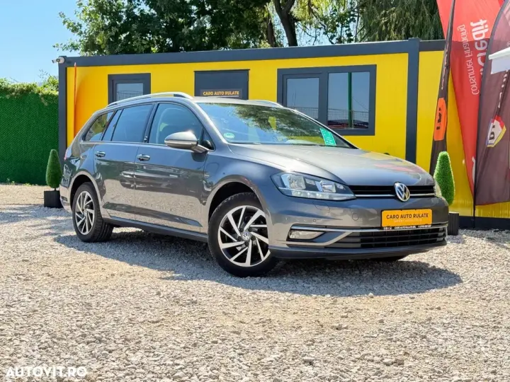 Volkswagen Golf VII 1.6 TDI DSG Sound