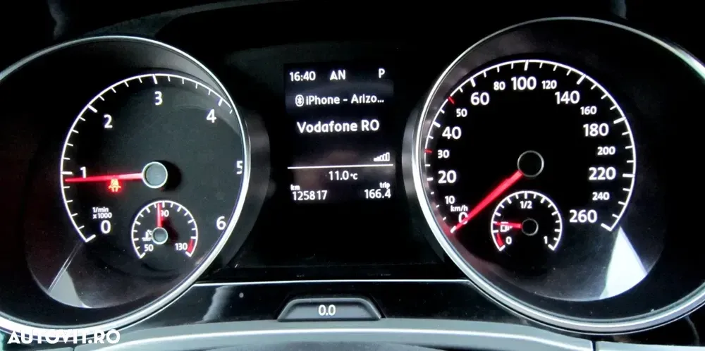 Volkswagen Touran II 2.0 TDI SCR DSG Comfortline — imagine 6