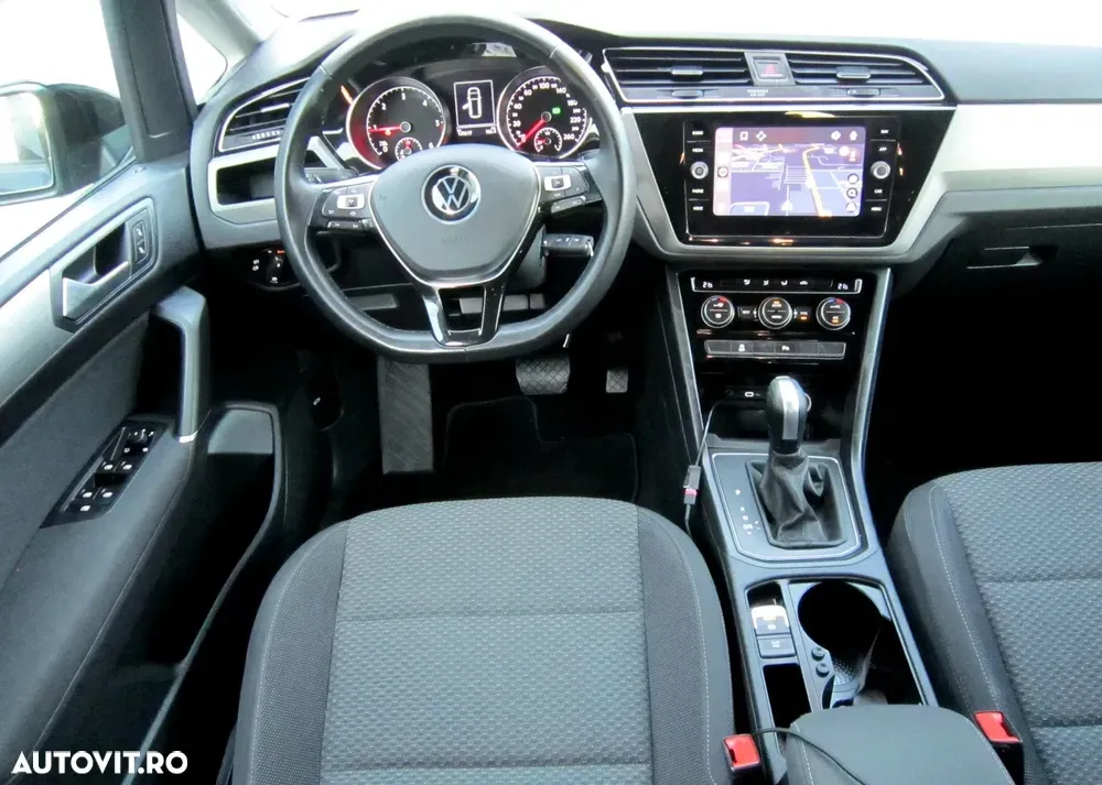 Volkswagen Touran II 2.0 TDI SCR DSG Comfortline — imagine 5