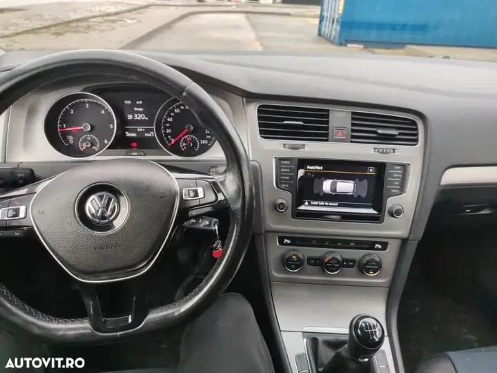 Volkswagen Golf VII 1.6 TDI BMT Highline