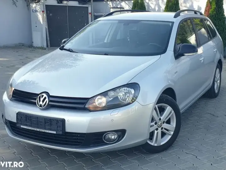 Volkswagen Golf VI 1.6 TDI DPF MATCH