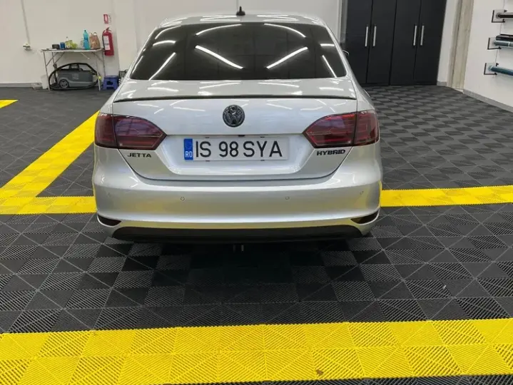 Volkswagen Jetta A6