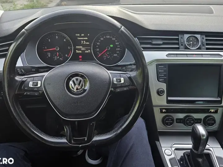 Volkswagen Passat B8 2.0 TDI SCR DSG Highline