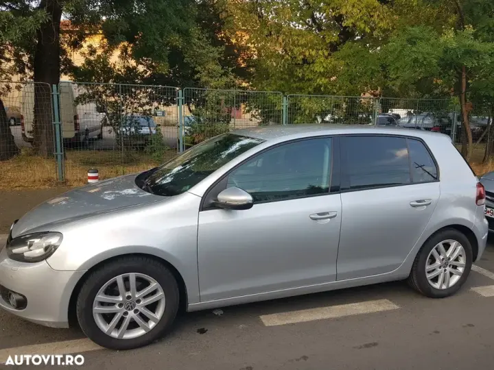 Volkswagen Golf VI 1.6 TDI DPF BlueMotion Technology Style