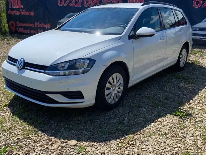 Volkswagen Golf 1.0 TSI Trendline