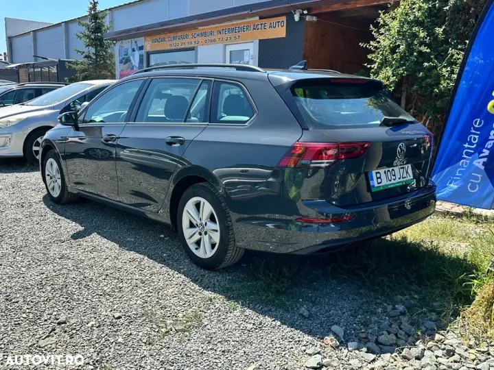 Volkswagen Golf VIII