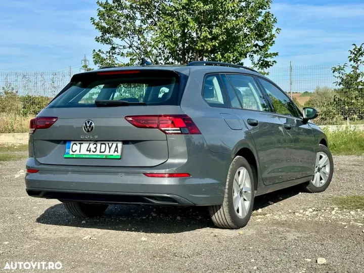 Volkswagen Golf VIII 2.0 TDI SCR DSG IQ.DRIVE