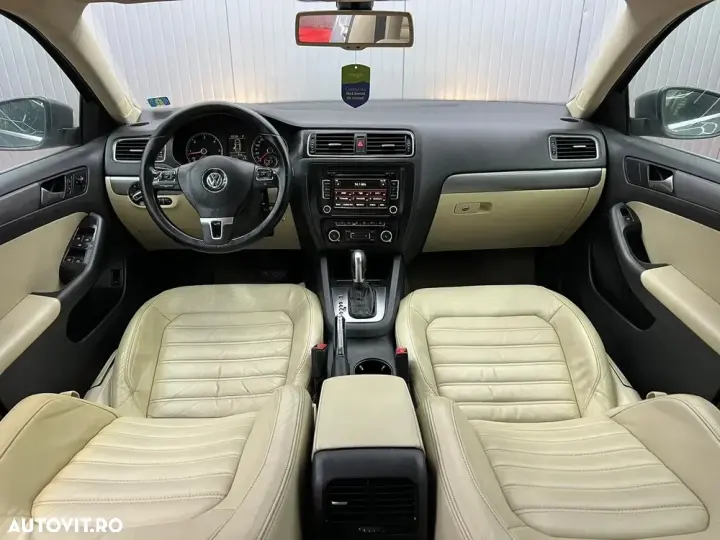 Volkswagen Jetta A6