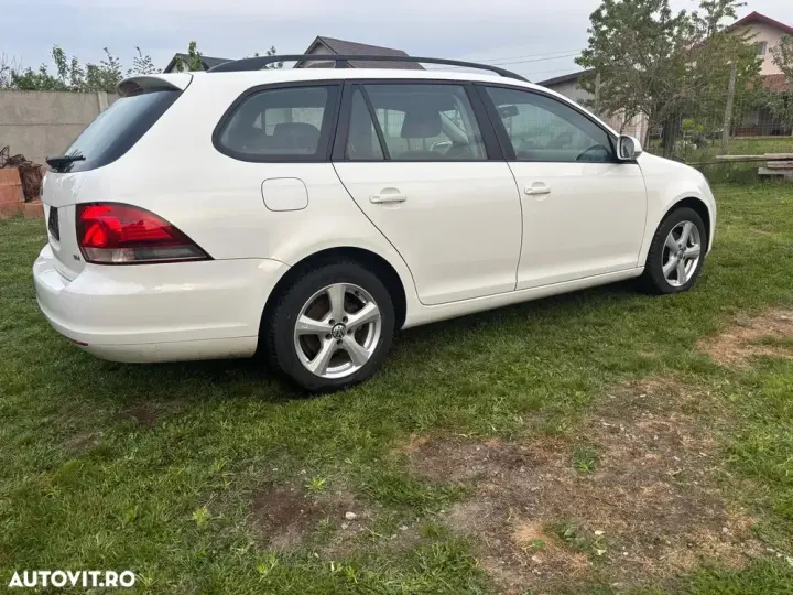 Volkswagen Golf VI