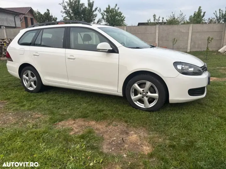 Volkswagen Golf VI