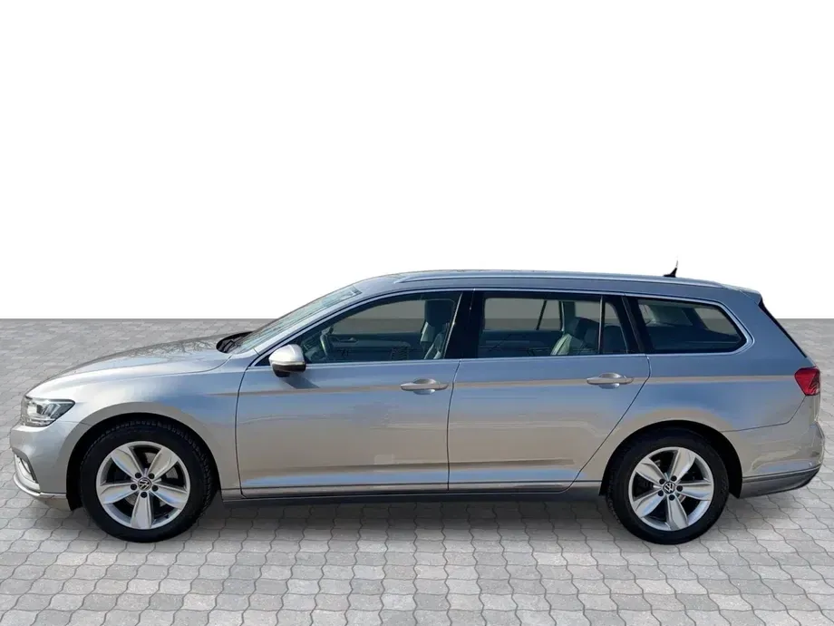 Volkswagen Passat B8 2.0 TDI DSG Elegance — imagine 2