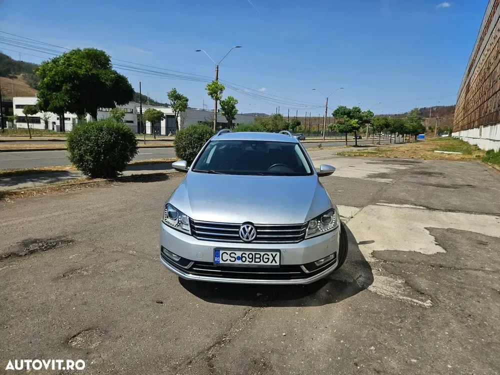 Volkswagen Passat 2.0 TDI Highline — imagine 2