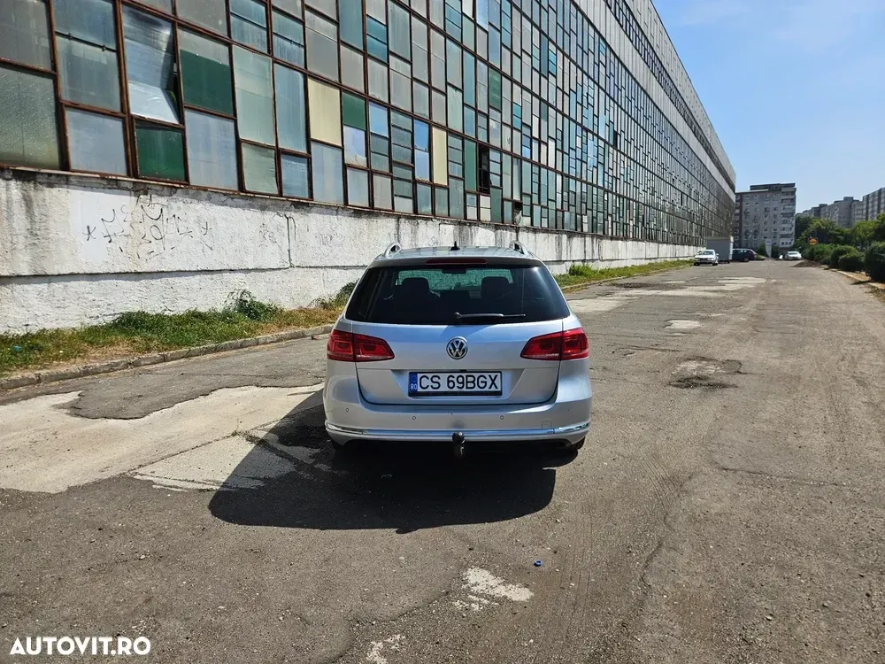 Volkswagen Passat 2.0 TDI Highline — imagine 6