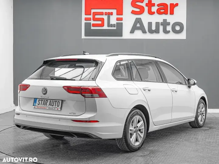 Volkswagen Golf VIII 1.5 eTSI MHEV 150CP DSG Style