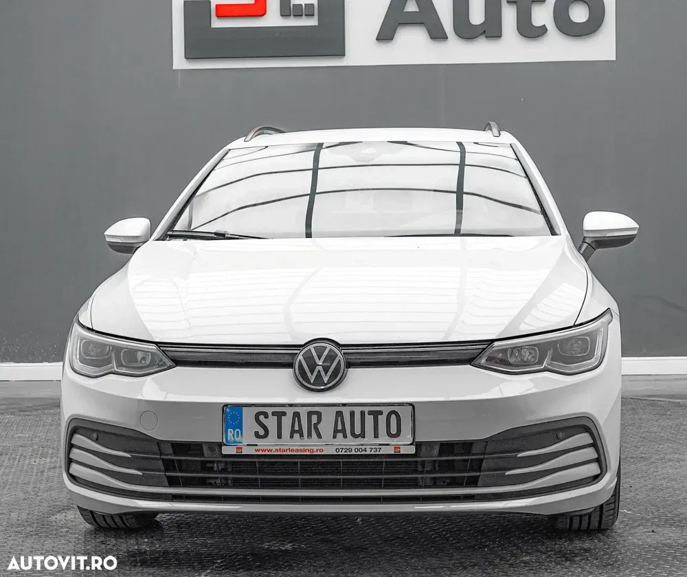 Volkswagen Golf VIII 1.5 eTSI MHEV 150CP DSG Style — imagine 2