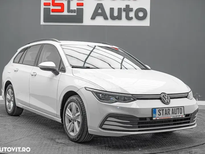 Volkswagen Golf VIII 1.5 eTSI MHEV 150CP DSG Style