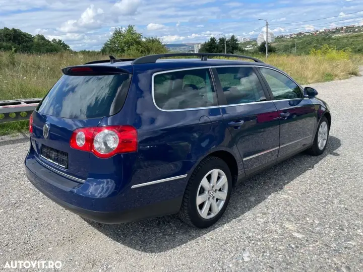 Volkswagen Passat B6 2.0 TDI DPF Comfortline