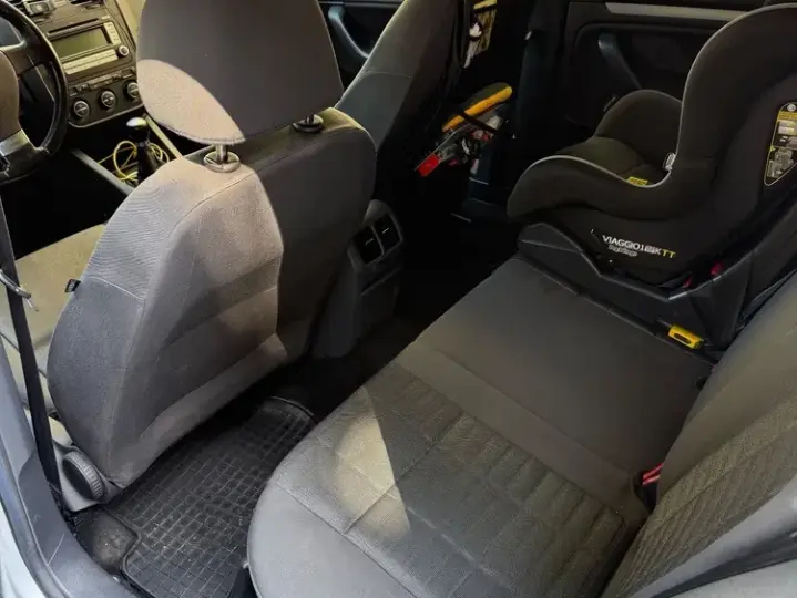 Volkswagen Golf V
