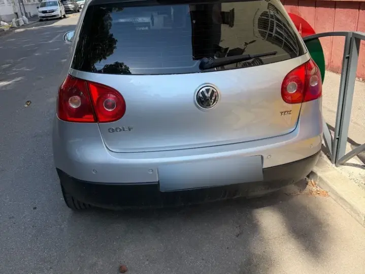 Volkswagen Golf V