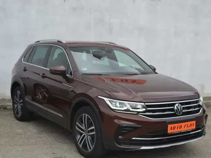 Volkswagen Tiguan II 2.0 TDI SCR 4MOTION DSG Elegance